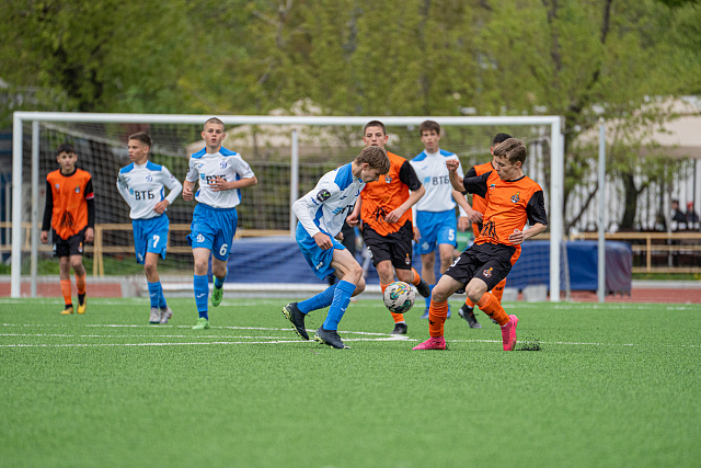 «Вулкан» сыграл свои первые игры во Владивостоке
